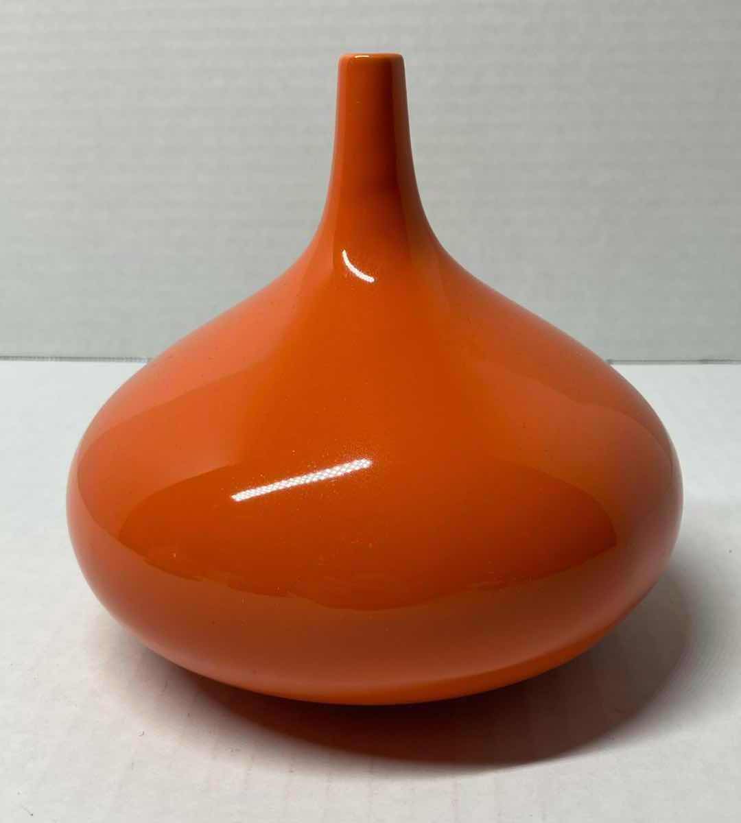 Photo 1 of CB2 ORANGE CERAMIC DECORATIVE ROUND BUD VASE H5.5”