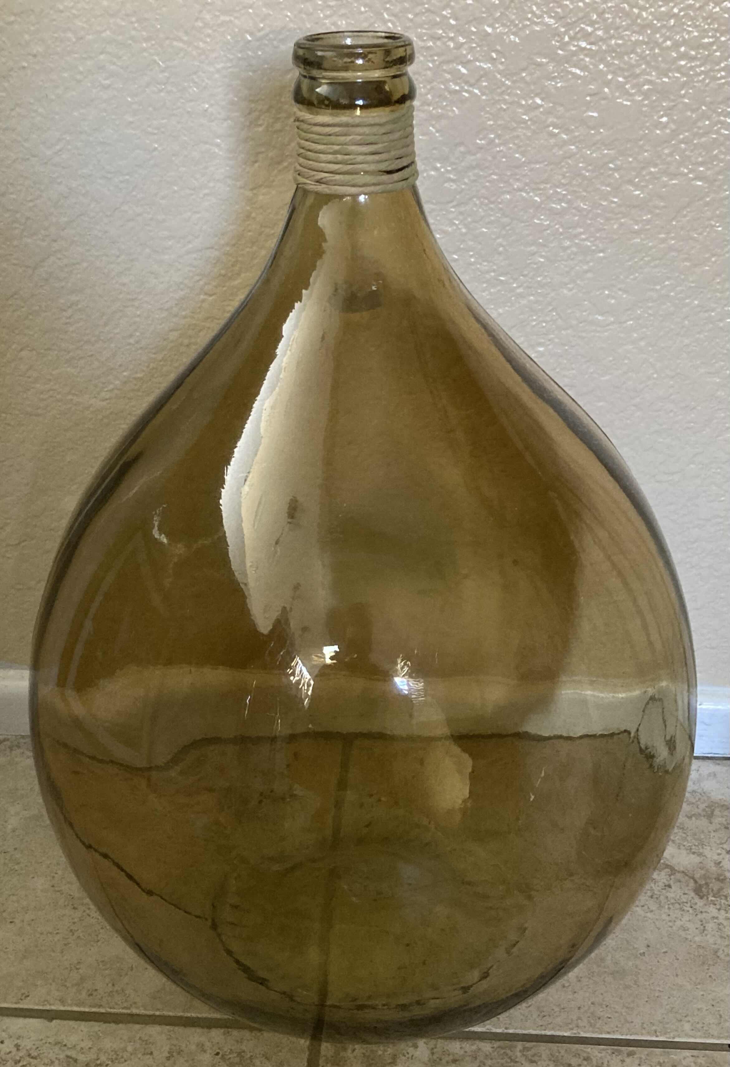 Photo 1 of VIDRIOS SAN MIGUEL HAND BLOWN FLOOR BOTTLE VASE H24”