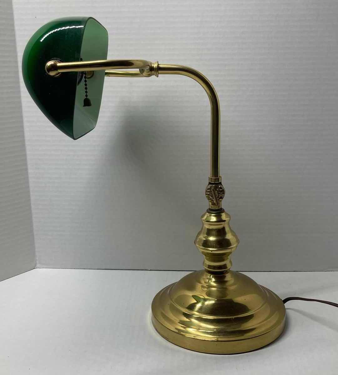 Photo 1 of VINTAGE TRADITIONAL STYLE BRASS FINISH GREEN GLASS SHADE BANKER LAMP 10.5” X 12” H 16”