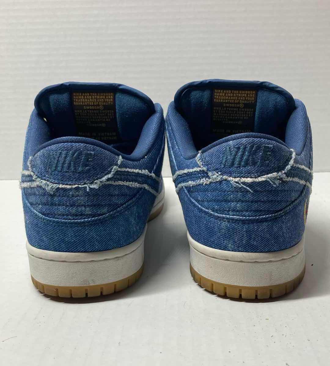 Photo 3 of NIKE SB DUNK LOW PRO DENIM SHOES MEN’S SIZE 12