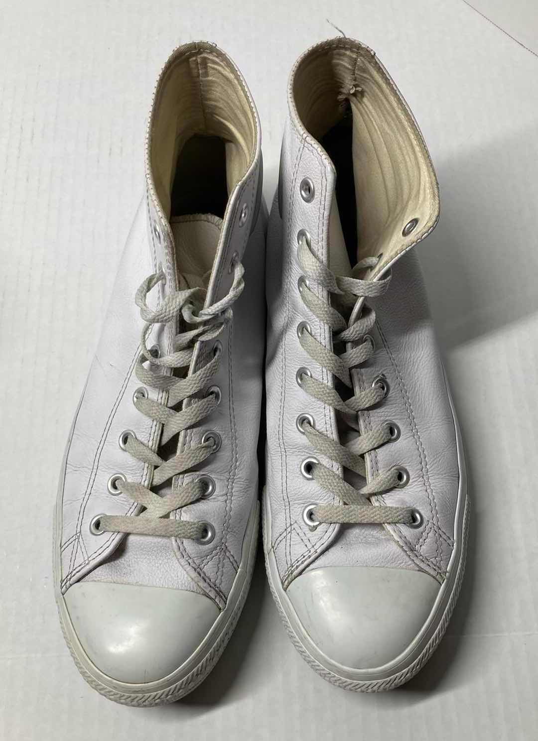 Photo 12 of CONVERSE HIGH TOP SNEAKERS MEN’S SIZE 12 (4)