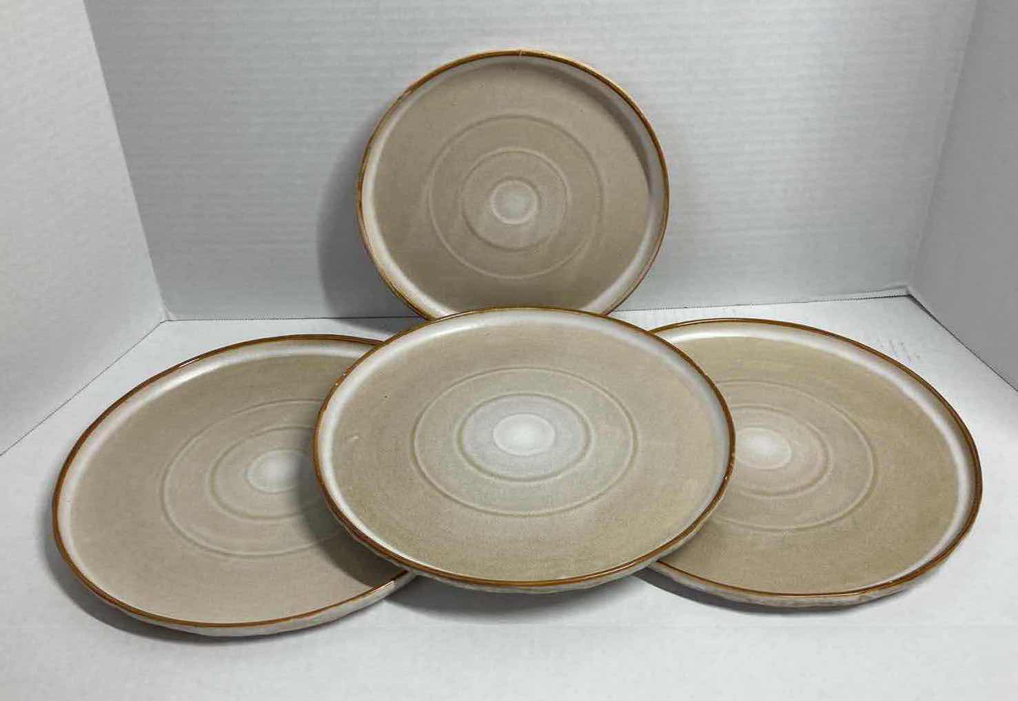 Photo 2 of MERCER PROJECT SHOSAI SAND STONEWARE DINNERWARE 12PC SET