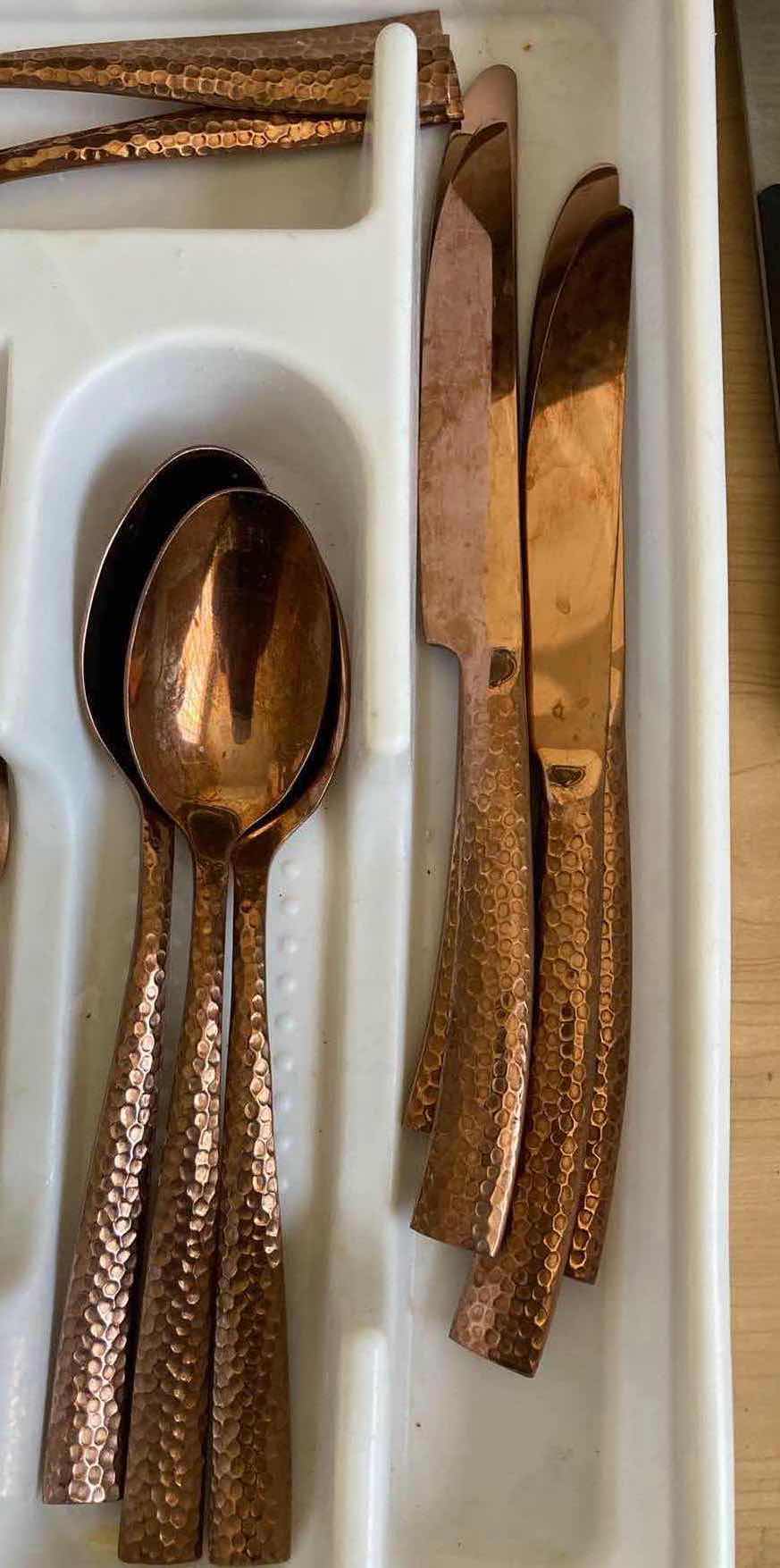 Photo 3 of GIBSON ELITE ROSE GOLD FLATWARE SET