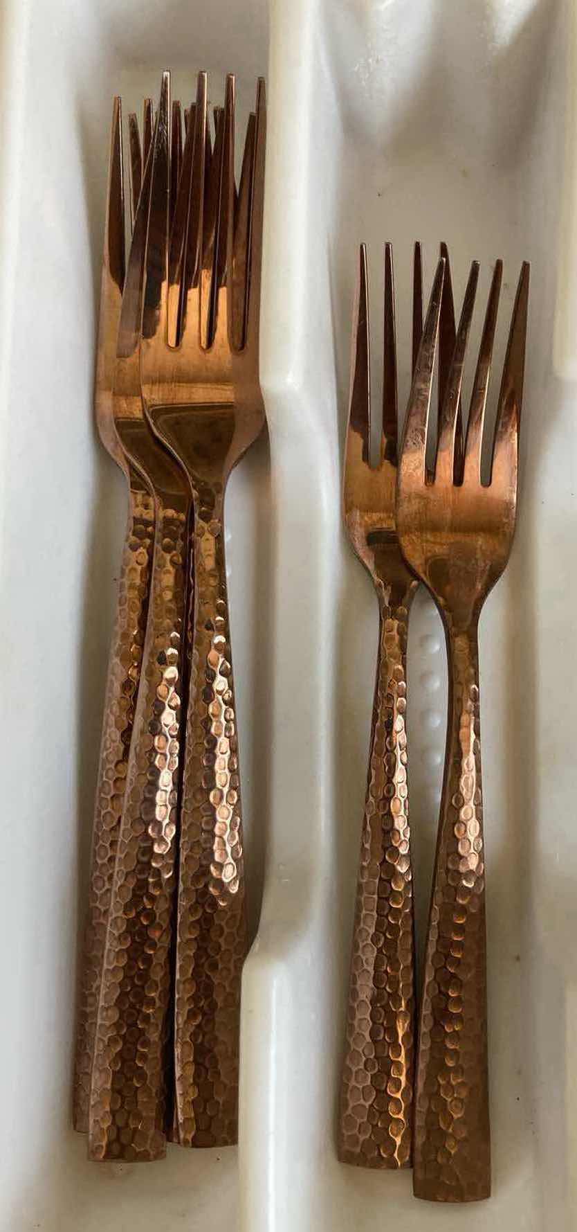 Photo 2 of GIBSON ELITE ROSE GOLD FLATWARE SET