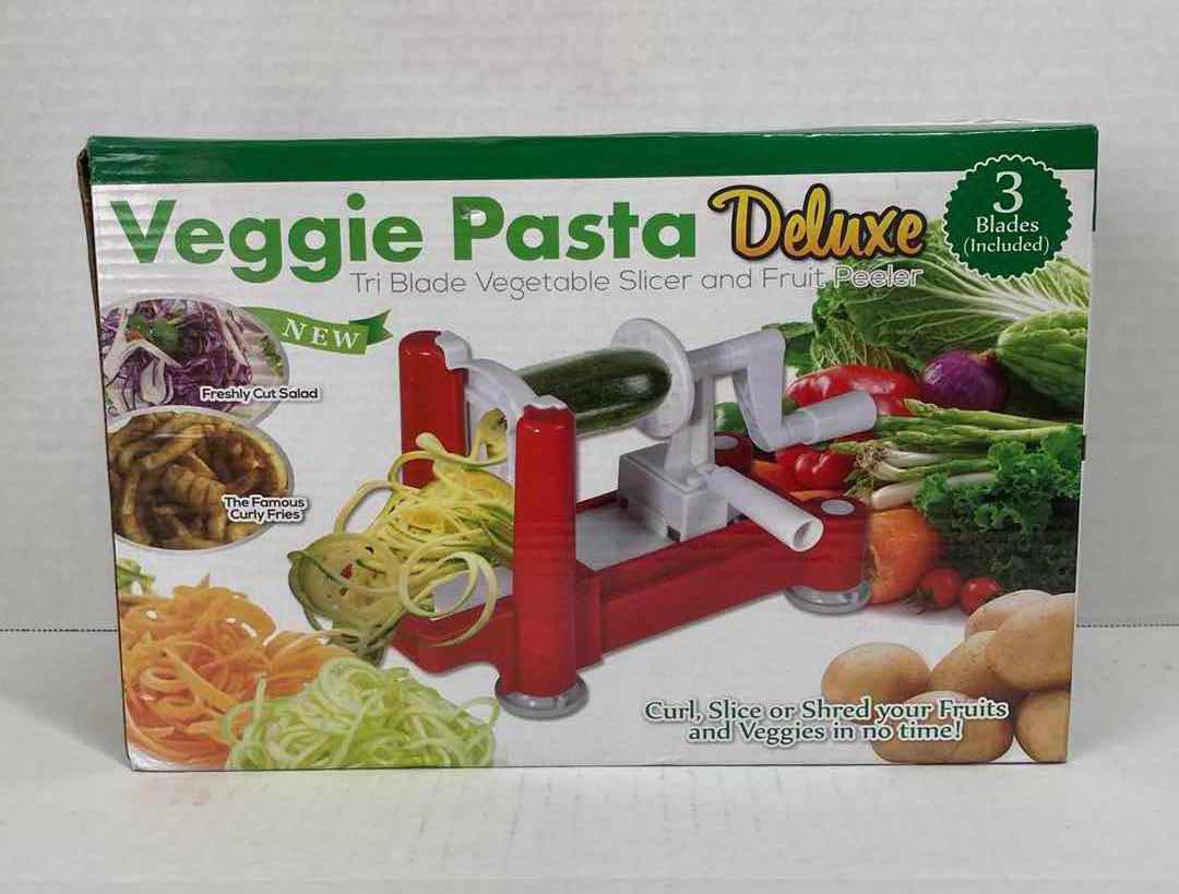 Photo 1 of VEGGIE PASTA DELUXE VEGETABLE SLICER & FRUIT PEELER