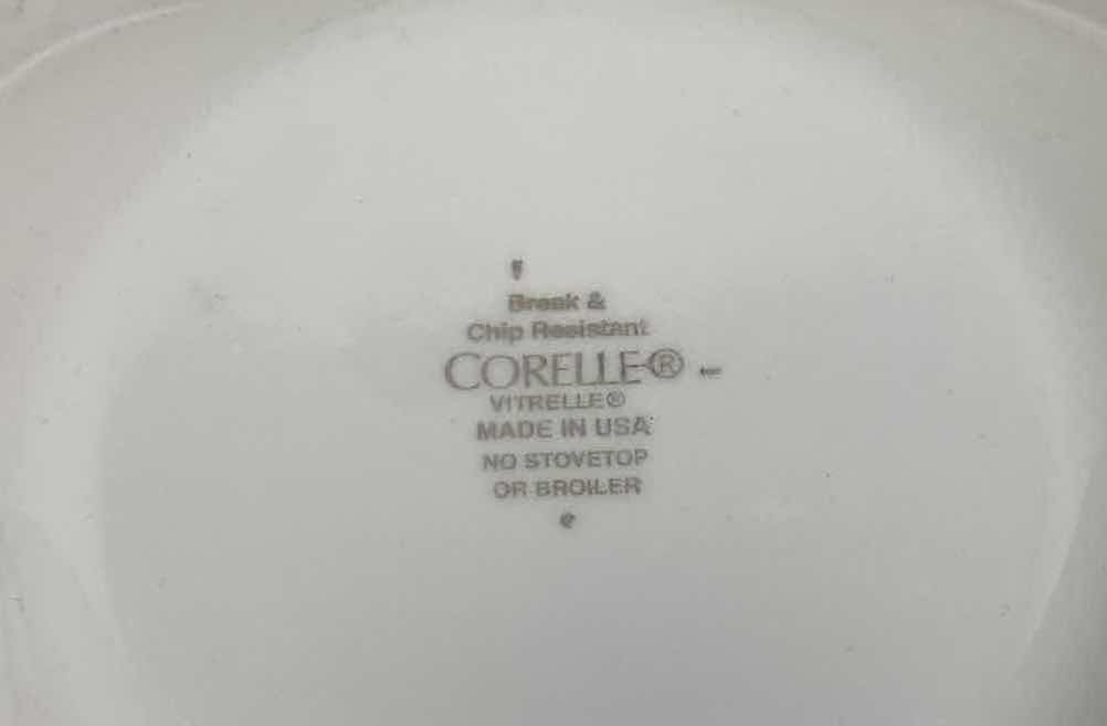 Photo 4 of CORELLE SPLENDOR SQUARE DINNERWARE 4PC SET