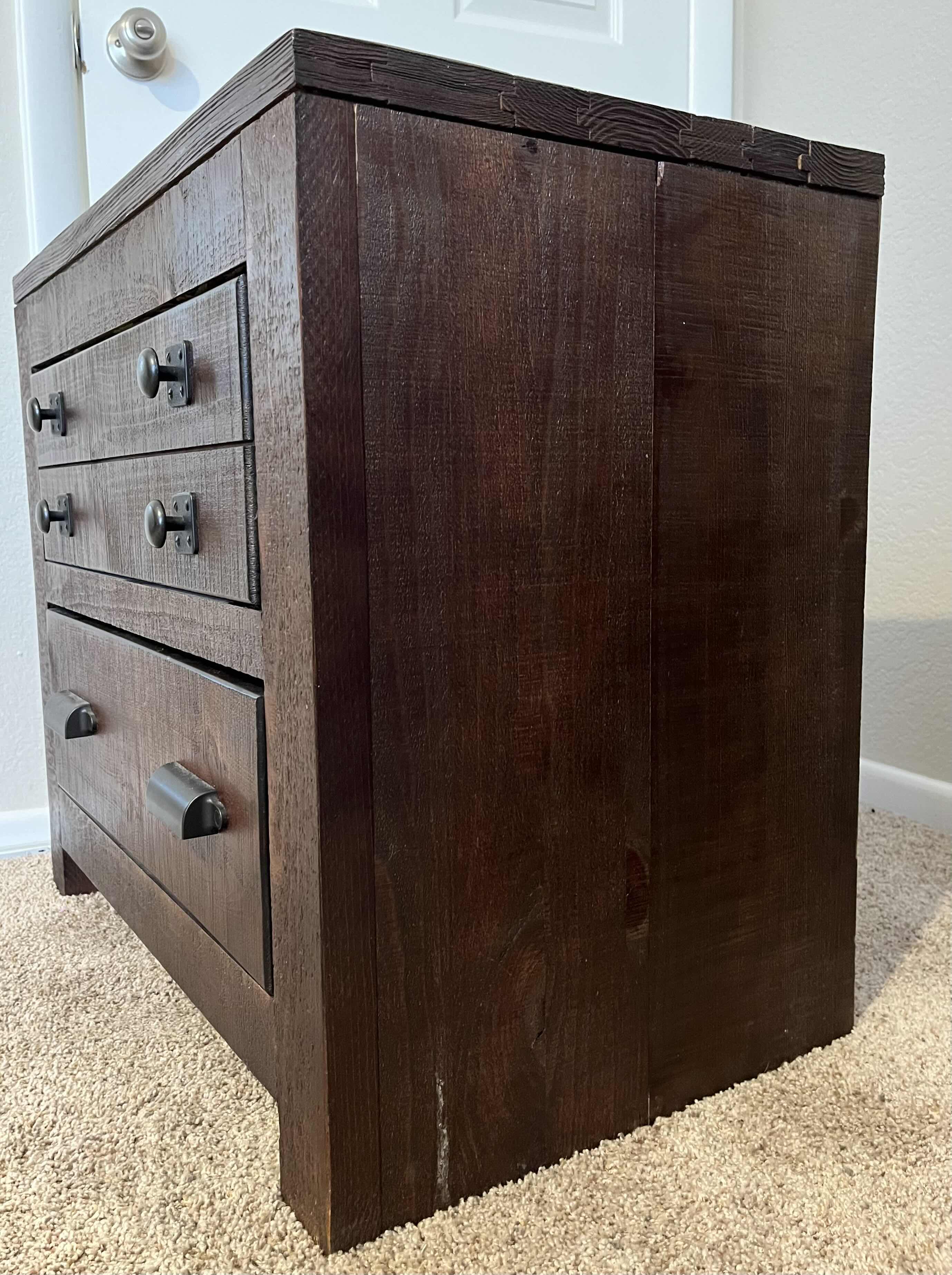 Photo 4 of PROGRESSIVE FURNITURE RUSTIC BARN WOOD 2 DRAWER NIGHTSTAND SIDE TABLE 26” X 18” H25”