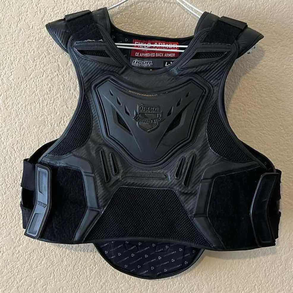 Photo 1 of ICON FIELD ARMOR STYKER SERIES CE APPROVED BACK ARMOR MOTORCYCLE RIDING VEST MENS LG-XL