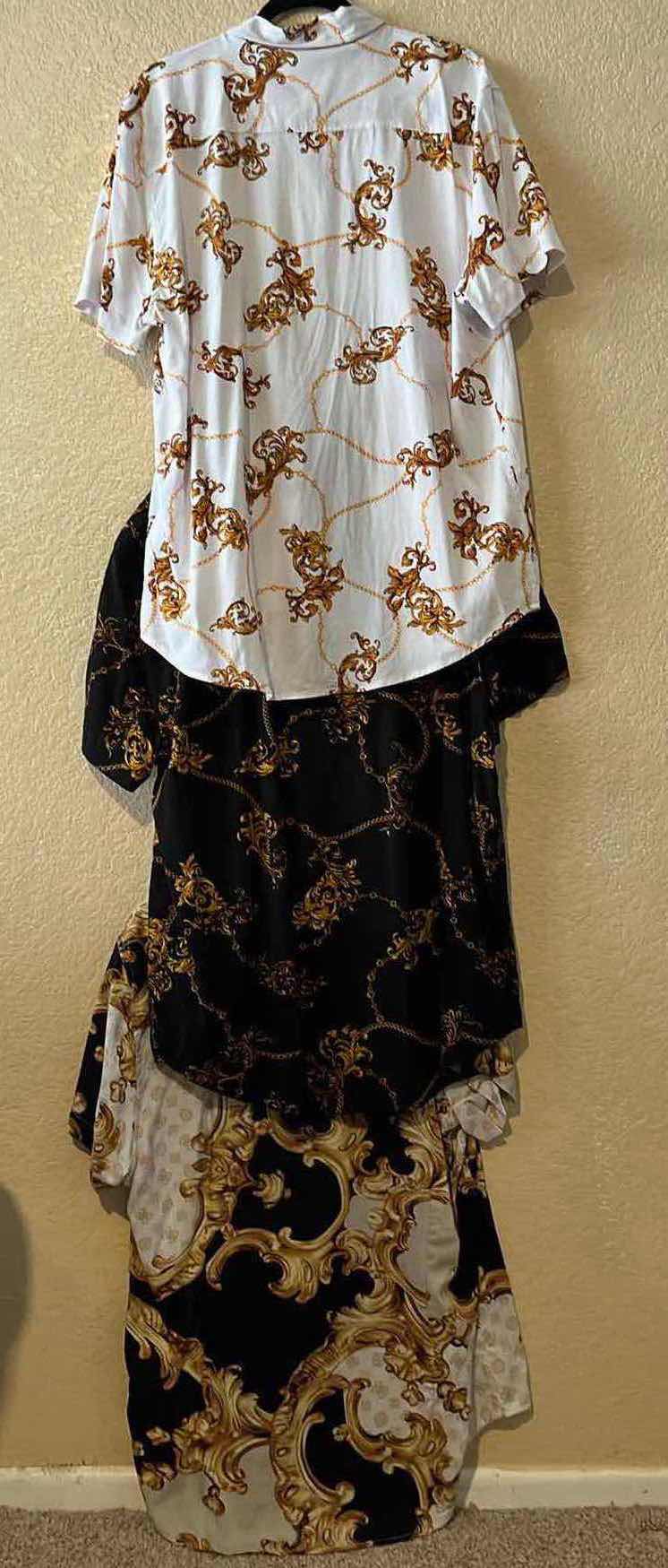 Photo 2 of GUESS ORNATE DESIGN SHORT SLEEVE DRESS  SHIRTS MENS XL (3)