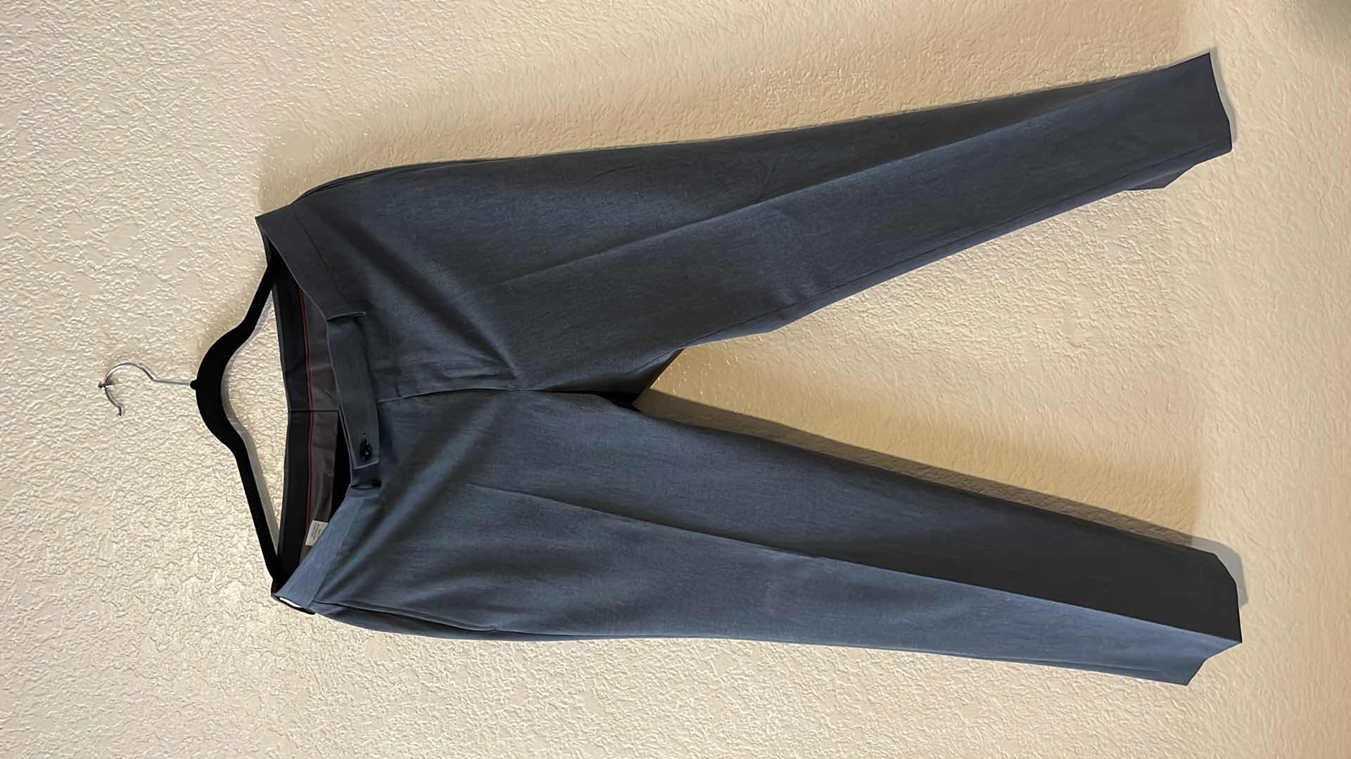 Photo 1 of VAN HEUSEN GRAY FLEX SLIM FIT SLACKS DRESS PANTS MENS 34 X 30