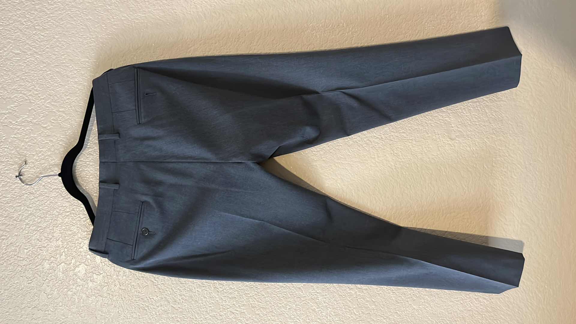 Photo 2 of VAN HEUSEN GRAY FLEX SLIM FIT SLACKS DRESS PANTS MENS 34 X 30