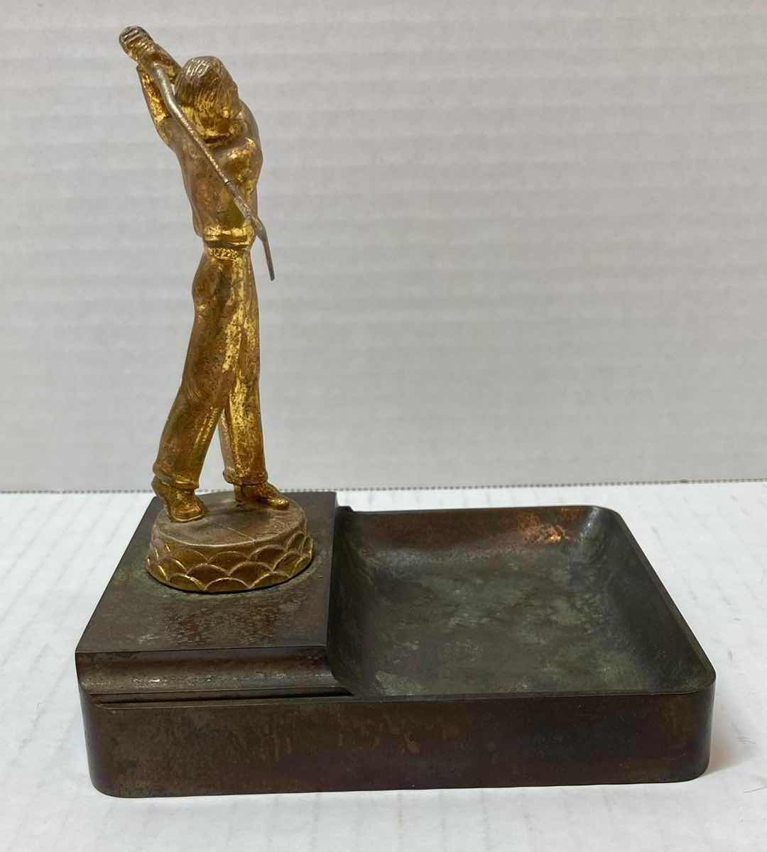 Photo 3 of VINTAGE GLEN & CHETS LAKE SHORE TOURNEY BRONZE GOLFER DESK CHANGE HOLDER