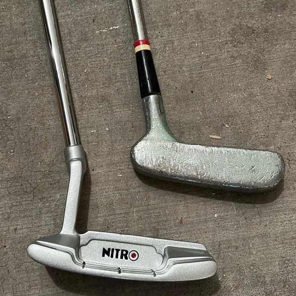 Photo 2 of NITRO POWER SHOT TITANIUM MATRIX GOLF PUTTER W  SLEEVE & VINTAGE PUTTER