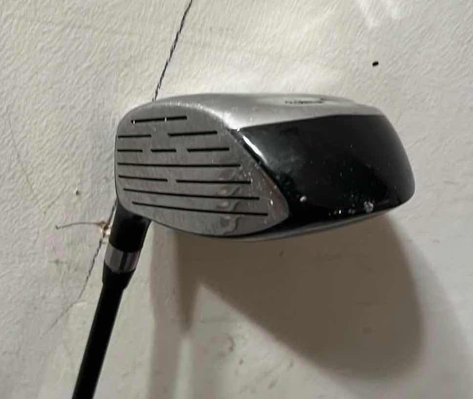 Photo 2 of NITRO MID FIRM FLEX POWER SHOT TITANIUM MATRIX 3 GOLF DRIVER W NITRO SLEEVE