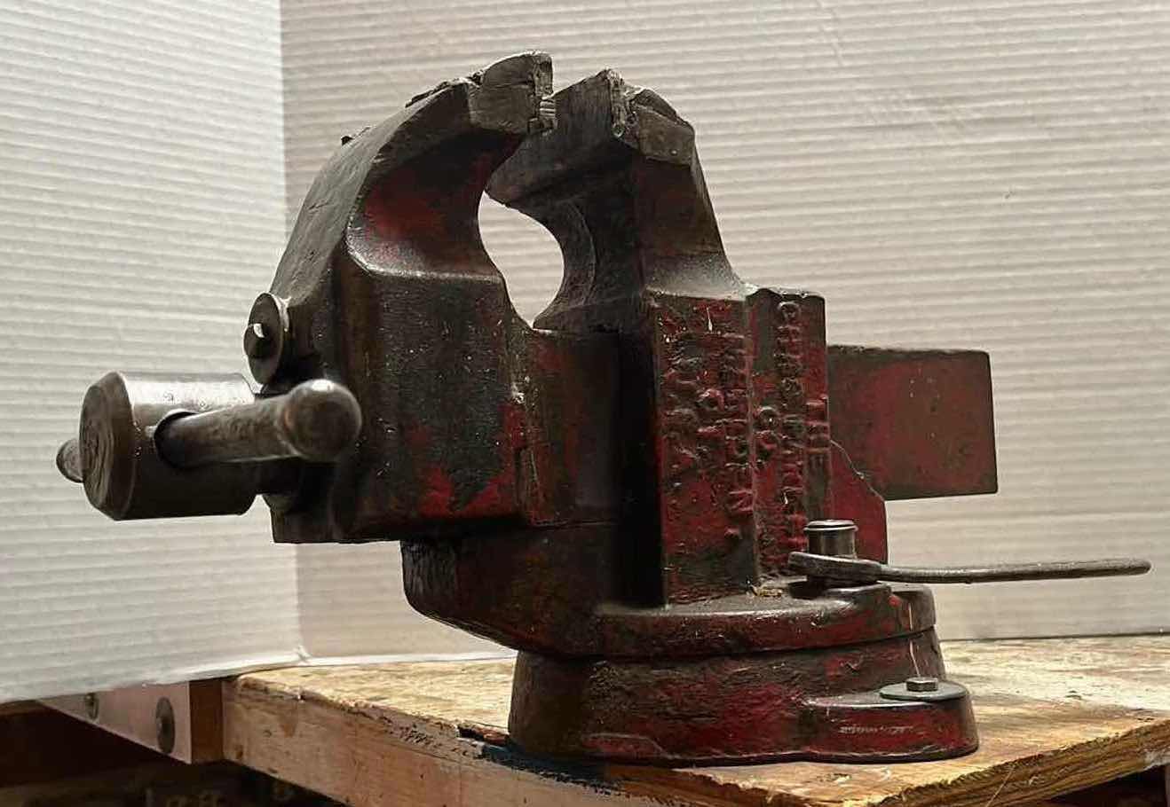 Photo 1 of THE CHAS PARKER MOUNTED VISE GRIP NO. 874