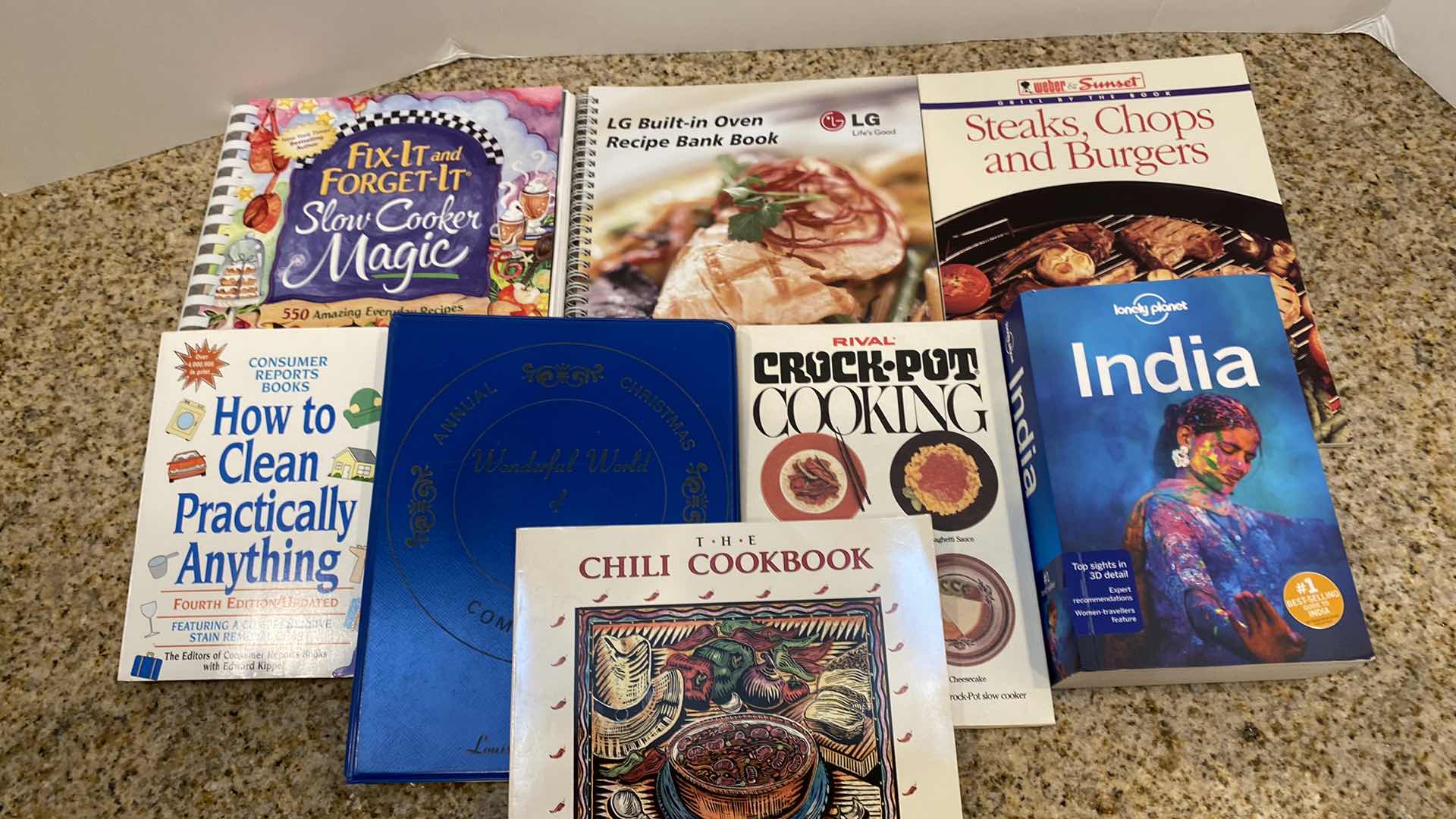 Photo 6 of 15 BOOK ASSORTMENT (MOSTLY COOK BOOKS)