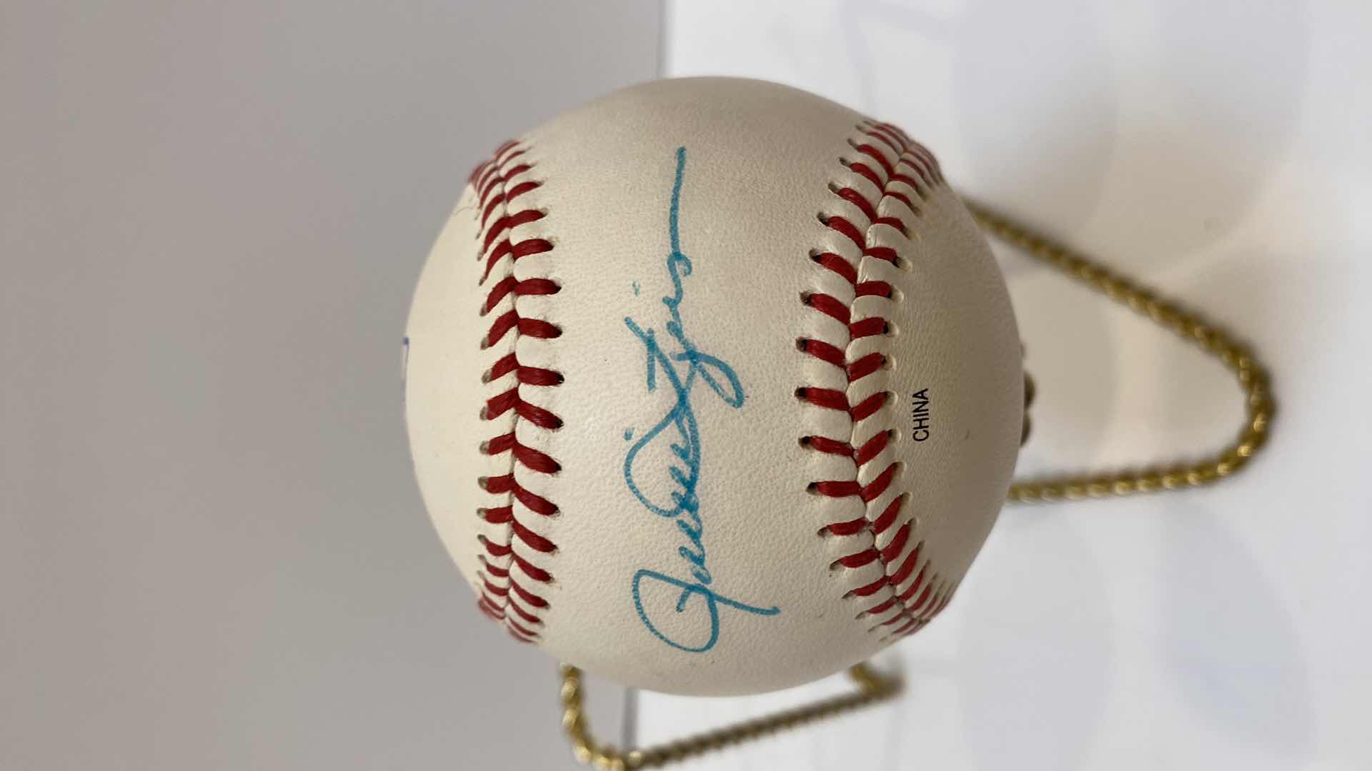 Photo 6 of ROLLIE FINGERS SIGNED AUTOGRAPHED OFFICIAL LEAGUE BASEBALL