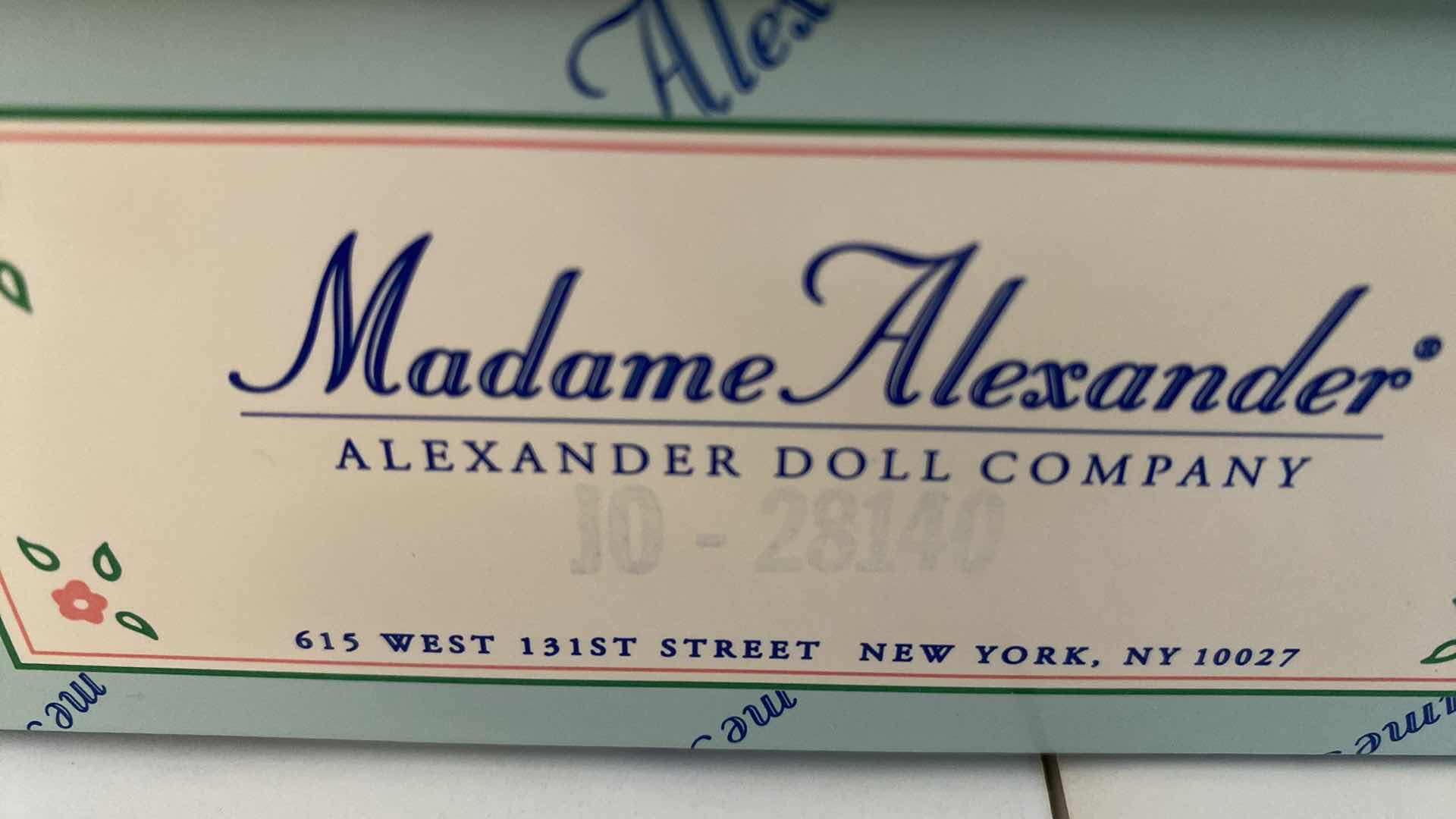 Photo 3 of MADAME ALEXANDER COLLECTIBLE LITTLE WOMEN JO 28140 H8” FROM FAO SCHWARZ WITH BOX