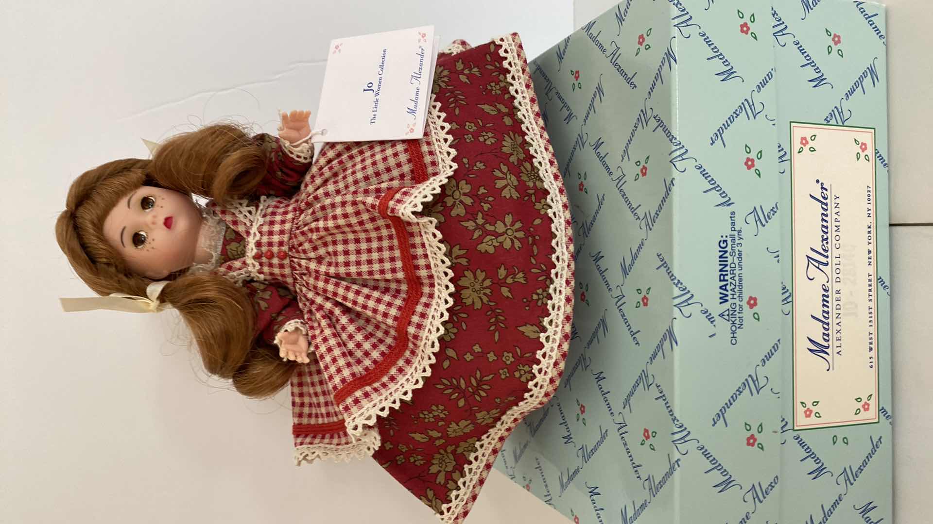 Photo 1 of MADAME ALEXANDER COLLECTIBLE LITTLE WOMEN JO 28140 H8” FROM FAO SCHWARZ WITH BOX