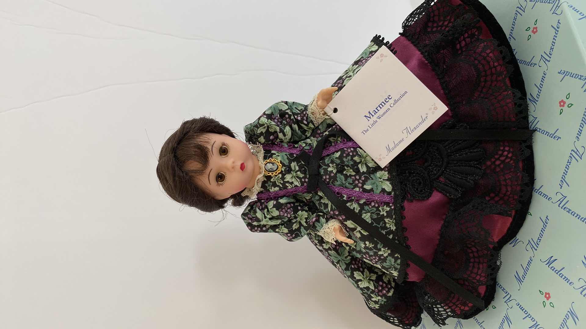 Photo 2 of MADAME ALEXANDER LITTLE WOMEN COLLECTION MARMEE 28180 H8” WITH BOX