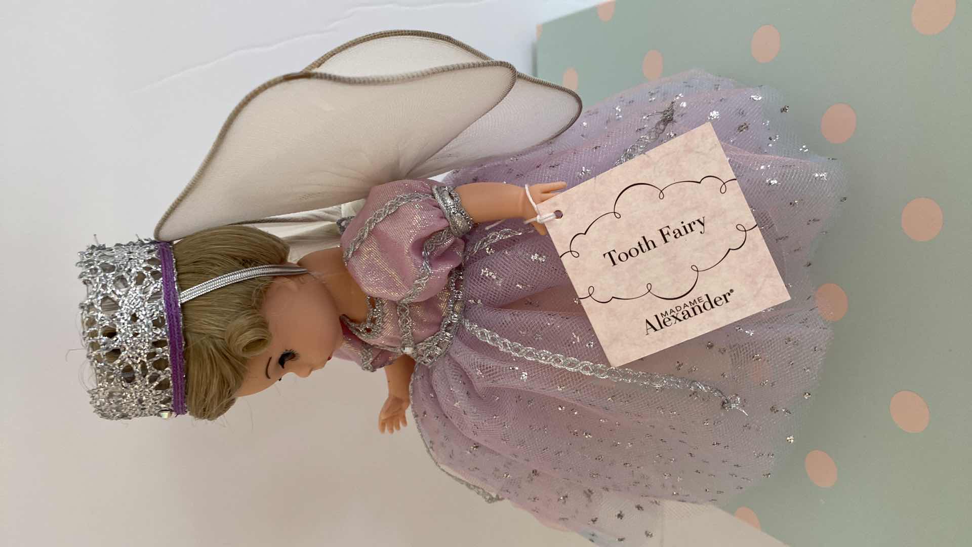 Photo 3 of MADAME ALEXANDER TOOTH FAIRY 30600 COLLECTIBLE H8” WITH BOX