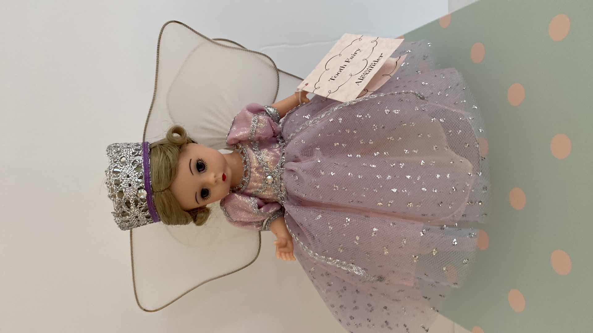 Photo 2 of MADAME ALEXANDER TOOTH FAIRY 30600 COLLECTIBLE H8” WITH BOX