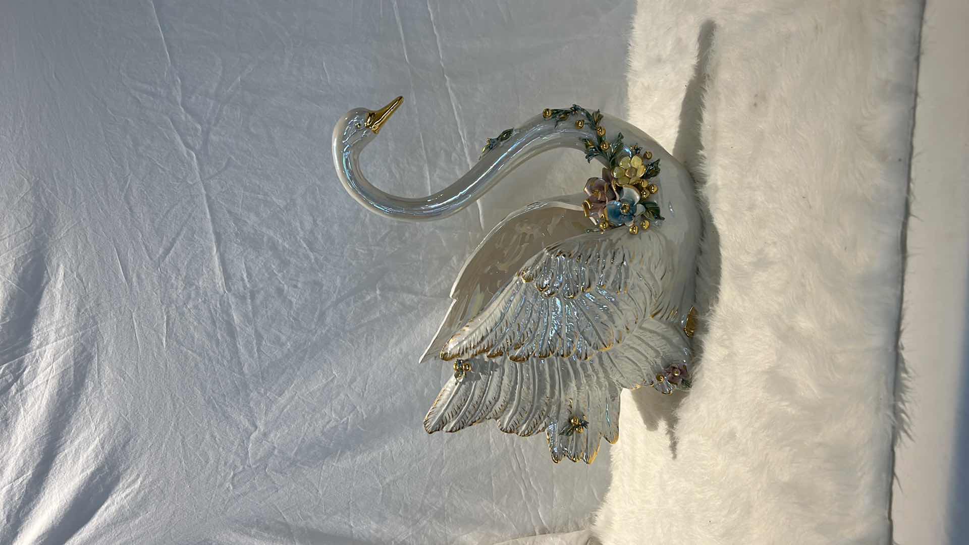 Photo 8 of VINTAGE IRIDESCENT IVORY PORCELAIN SWAN WITH GOLD MADE IN ITALY 15” x 16”