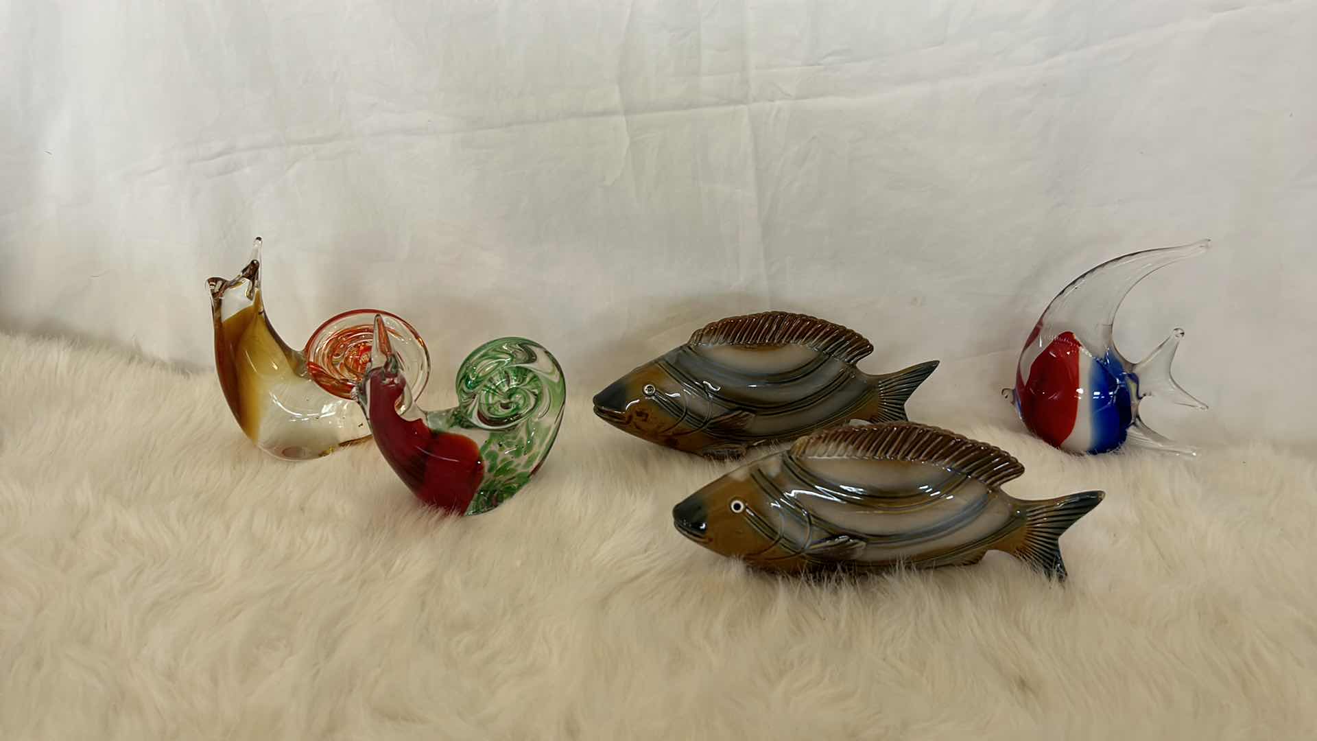 Photo 5 of HOME DECOR - GLASS AND CERAMIC ASSORTMENT SNAILS AND FISH (FISH 7 1/2” x 3”)