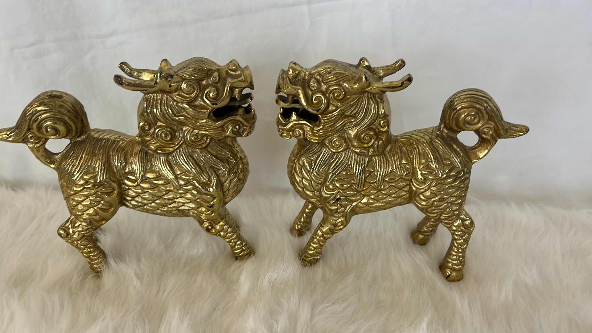 Photo 4 of ASIAN DECOR - PAIR OF FOO DOGS 6.5” x 6” AND INCENSE HOLDER