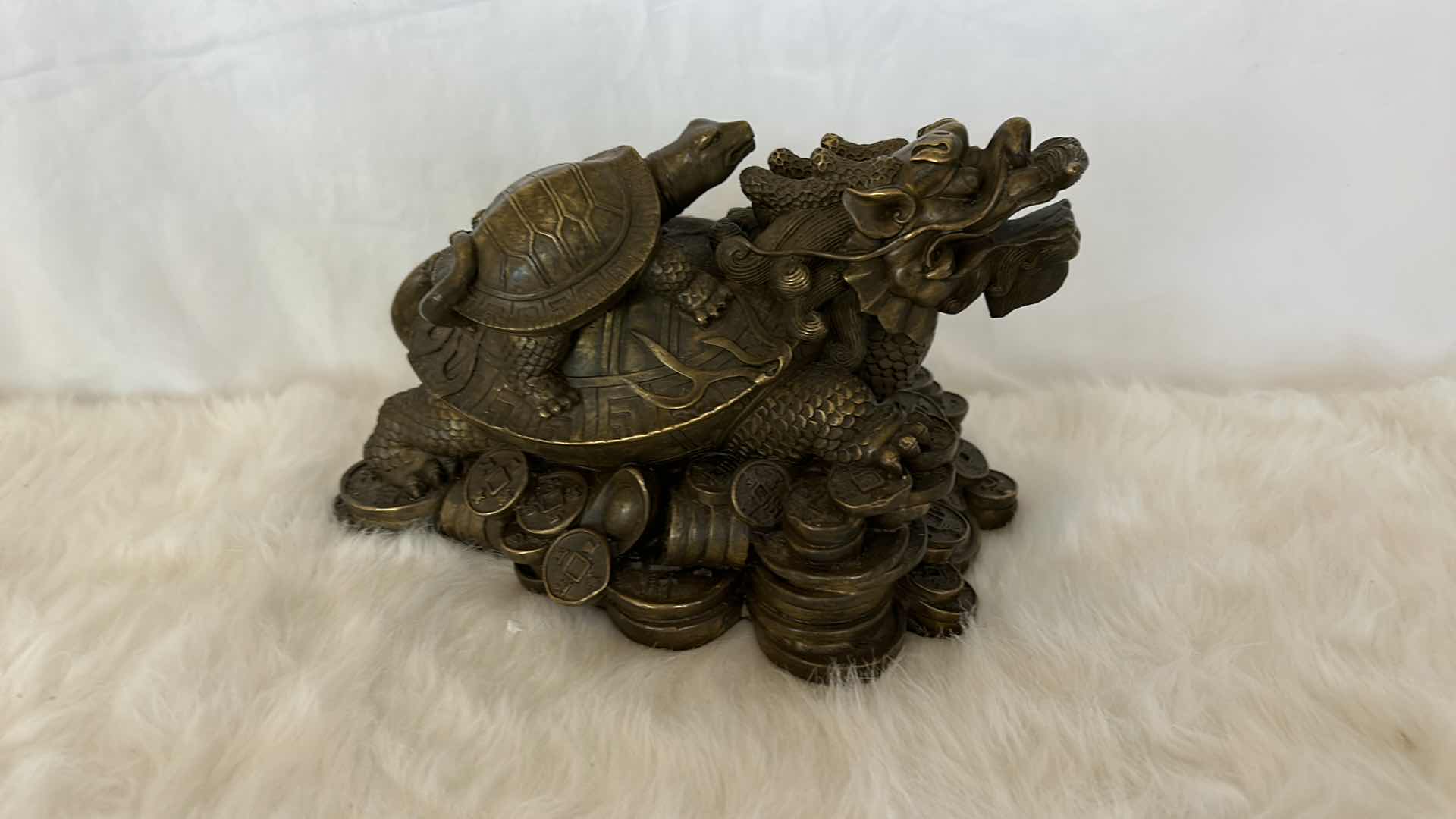 Photo 6 of VINTAGE CHINESE GILDED BRONZE MONEY DRAGON METAL SCULPTURE 9” x 6”