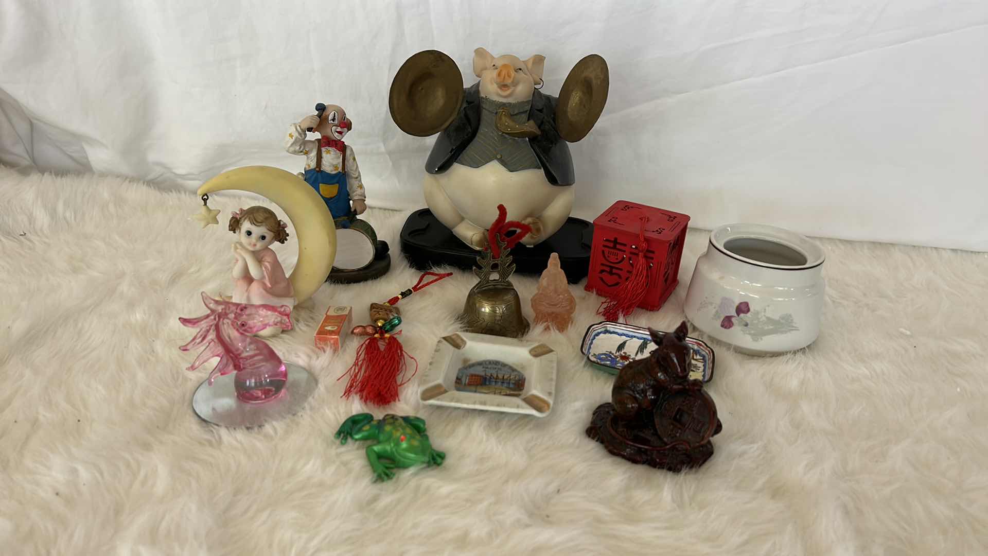 Photo 7 of MISC HOME DECOR ASSORTMENT