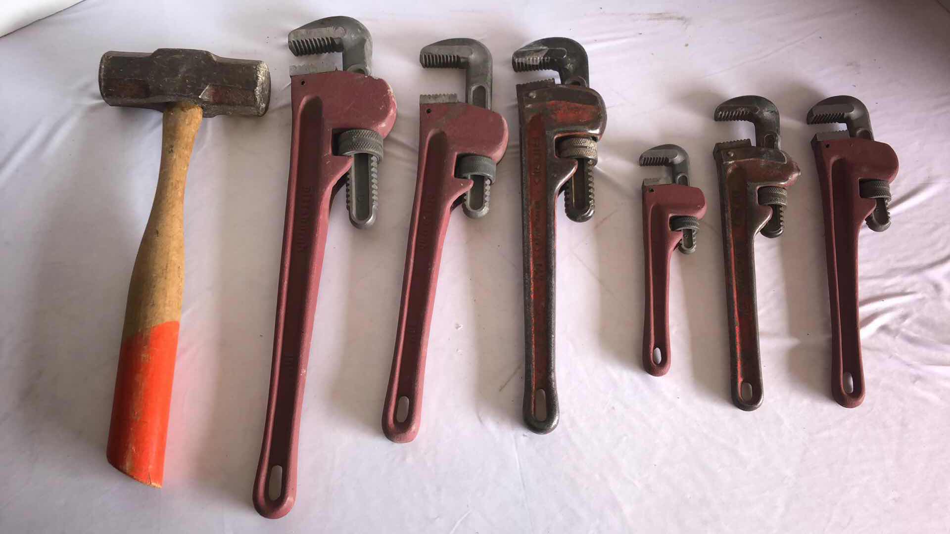 Photo 1 of ASSORTMENT OF PIPE WRENCHES (6)