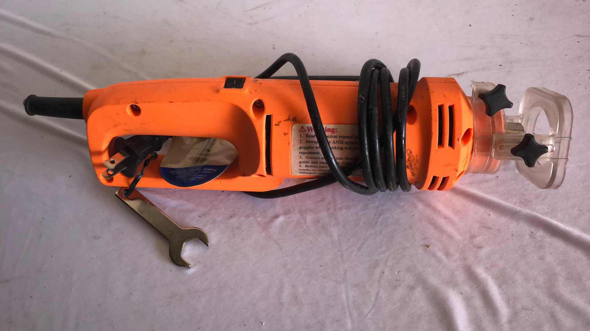 Photo 3 of CHICAGO ELECTRIC CUTOUT TOOL AC 42831