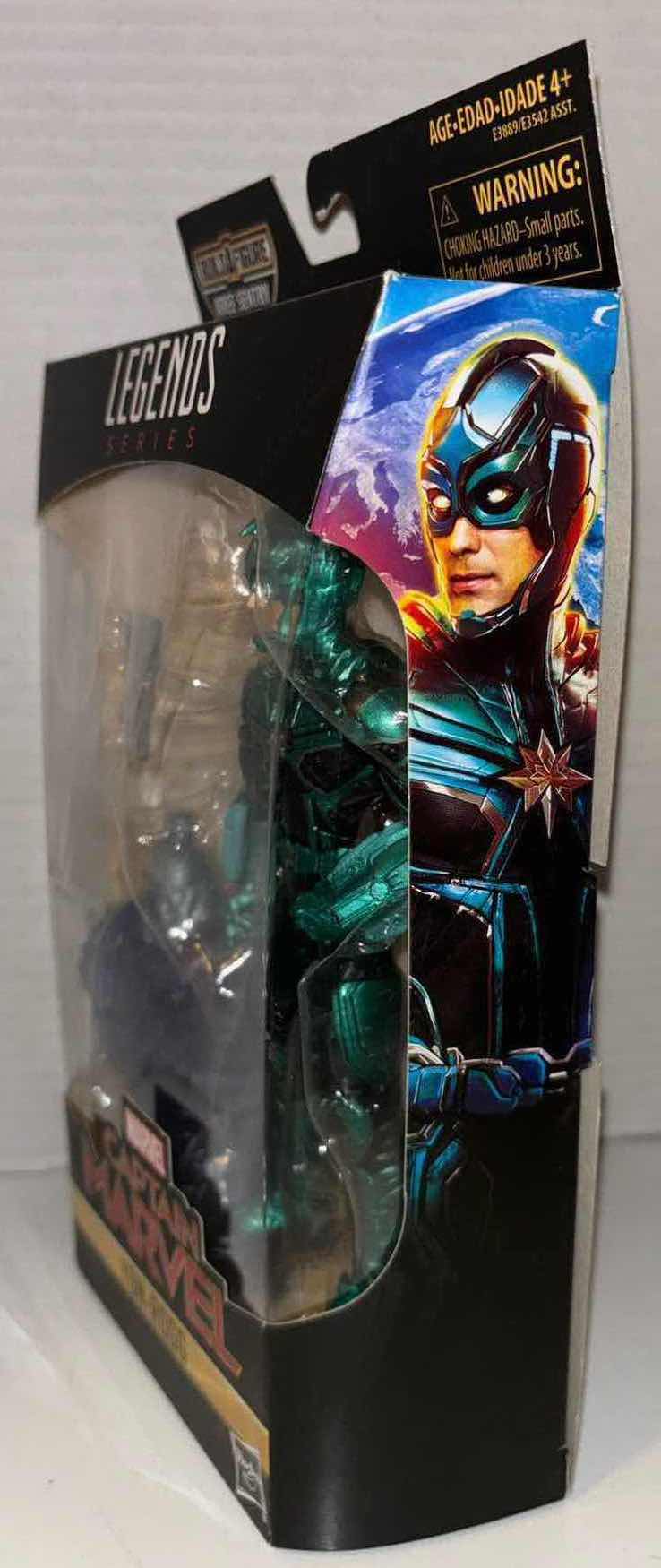 Photo 3 of NEW HASBRO MARVEL LEGEND SERIES CAPTAIN MARVEL ACTION FIGURE & ACCESSORIES, “YON-ROGG”