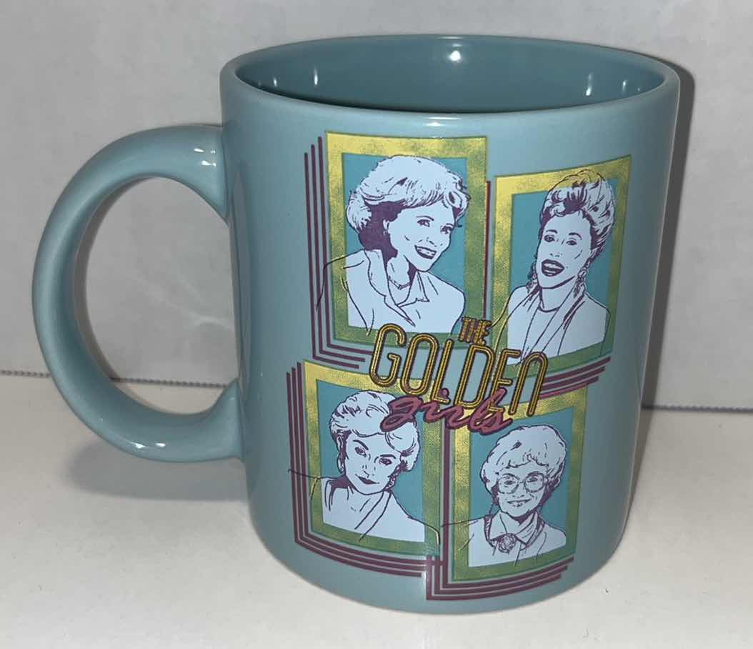 Photo 1 of NEW GOLDEN GIRLS RETRO SQUARES 20 OZ CERAMIC MUG