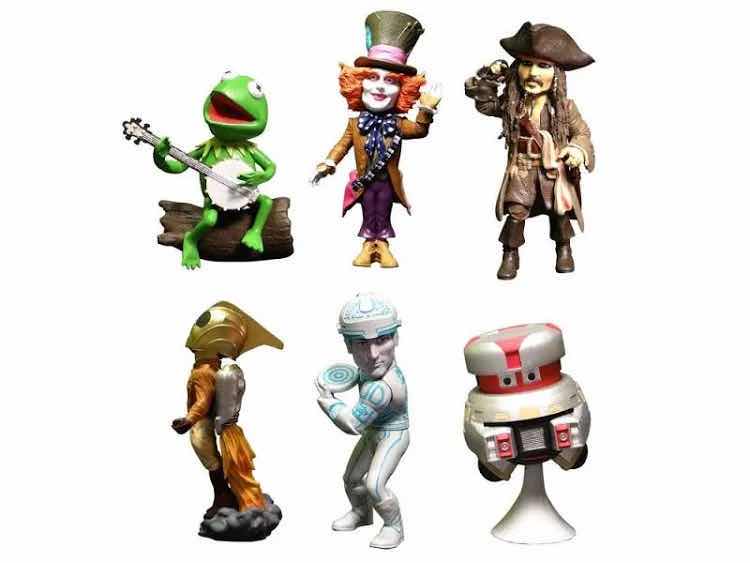 Photo 3 of NEW DIAMOND SELECT TOYS DISNEY D-FORMZ LIMITED EDITION 3” VINYL FIGURE MYSTERY PACK (2-PACK)