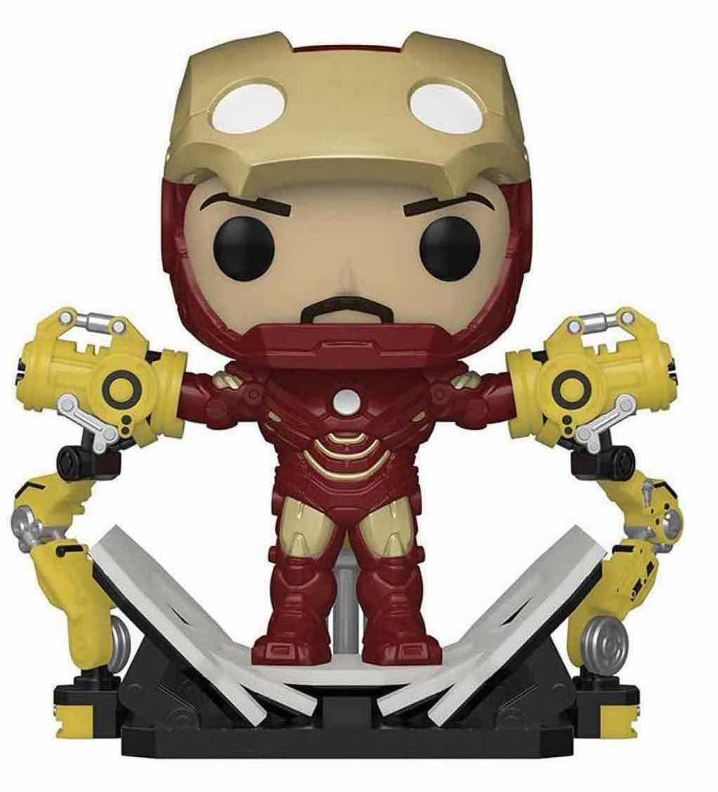 Photo 1 of NEW FUNKO POP! MARVEL STUDIOS IRON MAN 2 GLOW IN THE DARK DELUXE BOBBLEHEAD, #905 “IRON MAN W GANTRY”