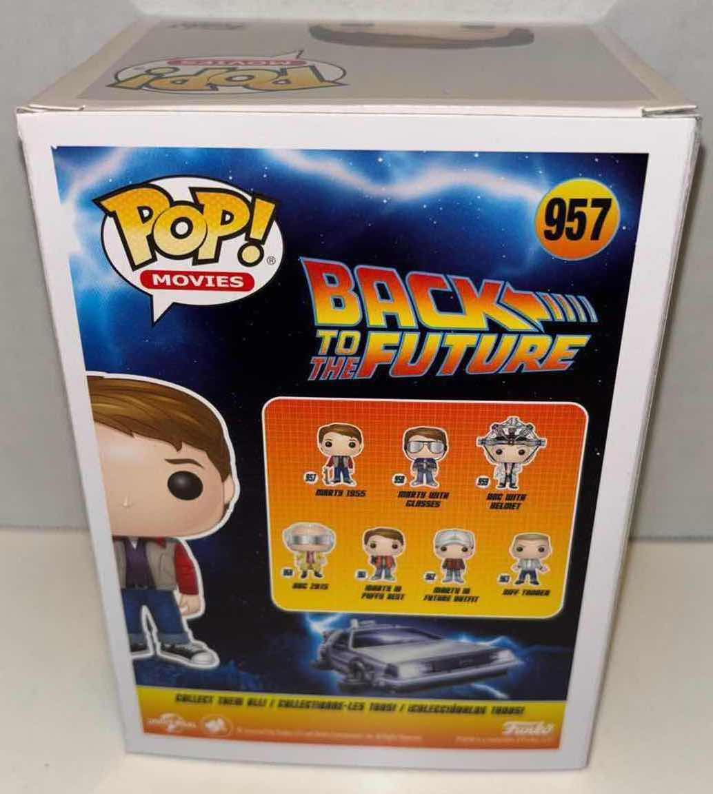 Photo 4 of NEW FUNKO POP! MOVIES VINYL FIGURE, BACK TO THE FUTURE #957 MARTY 1955