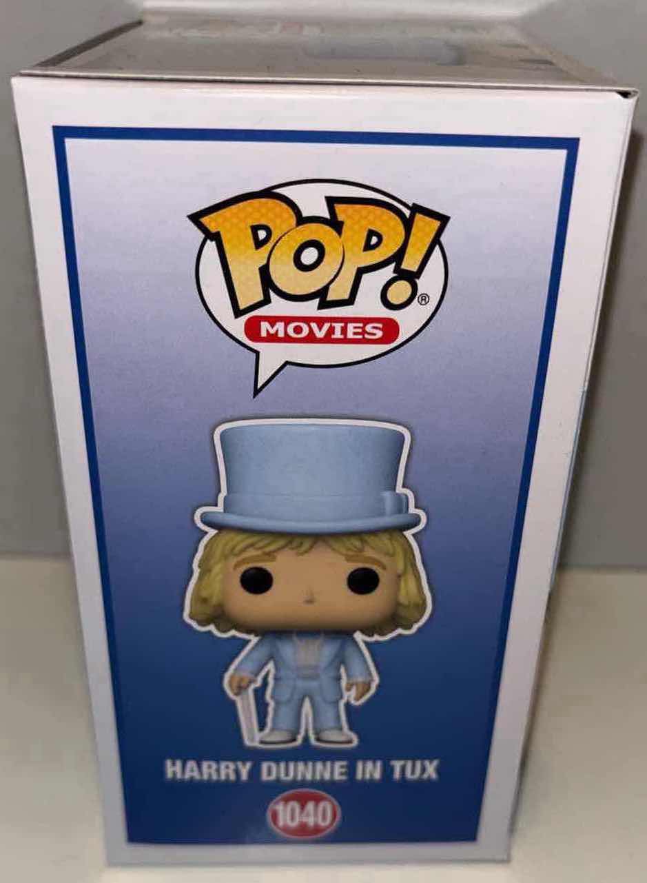 Photo 3 of NEW FUNKO POP! MOVIES VINYL FIGURE, DUMB AND DUMBER #1040 HARRY DUNNE IN TUX