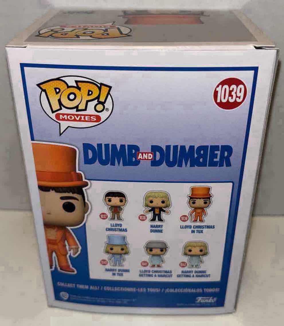 Photo 4 of NEW FUNKO POP! MOVIES VINYL FIGURE, DUMB AND DUMBER #1039 LLOYD CHRISTMAS IN TUX