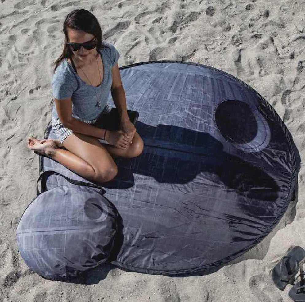 Photo 1 of NEW PICNIC TIME STAR WARS DEATH STAR WATER RESISTANT POP-UP 59” BLANKET