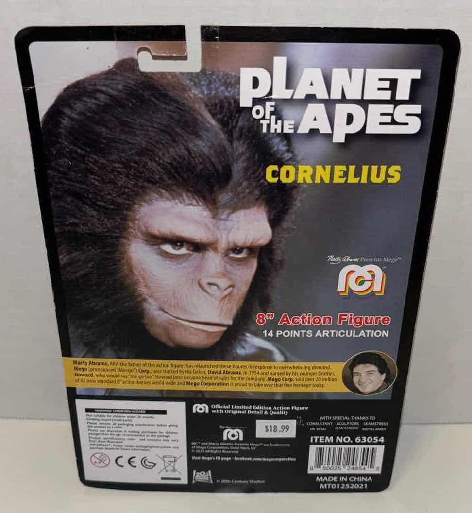 Photo 4 of BRAND NEW MEGO 8” ACTION FIGURE, PLANET OF THE APES “CORNELIUS”