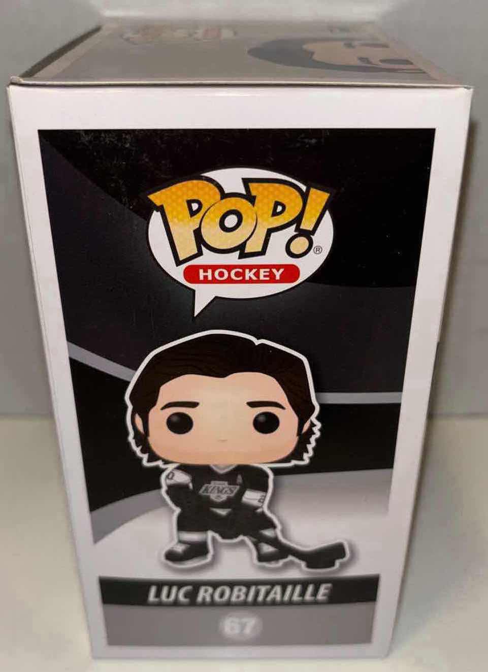 Photo 3 of NEW FUNKO POP! HOCKEY VINYL FIGURE, NHL LOS ANGELES KINGS #67 LUC ROBITAILLE