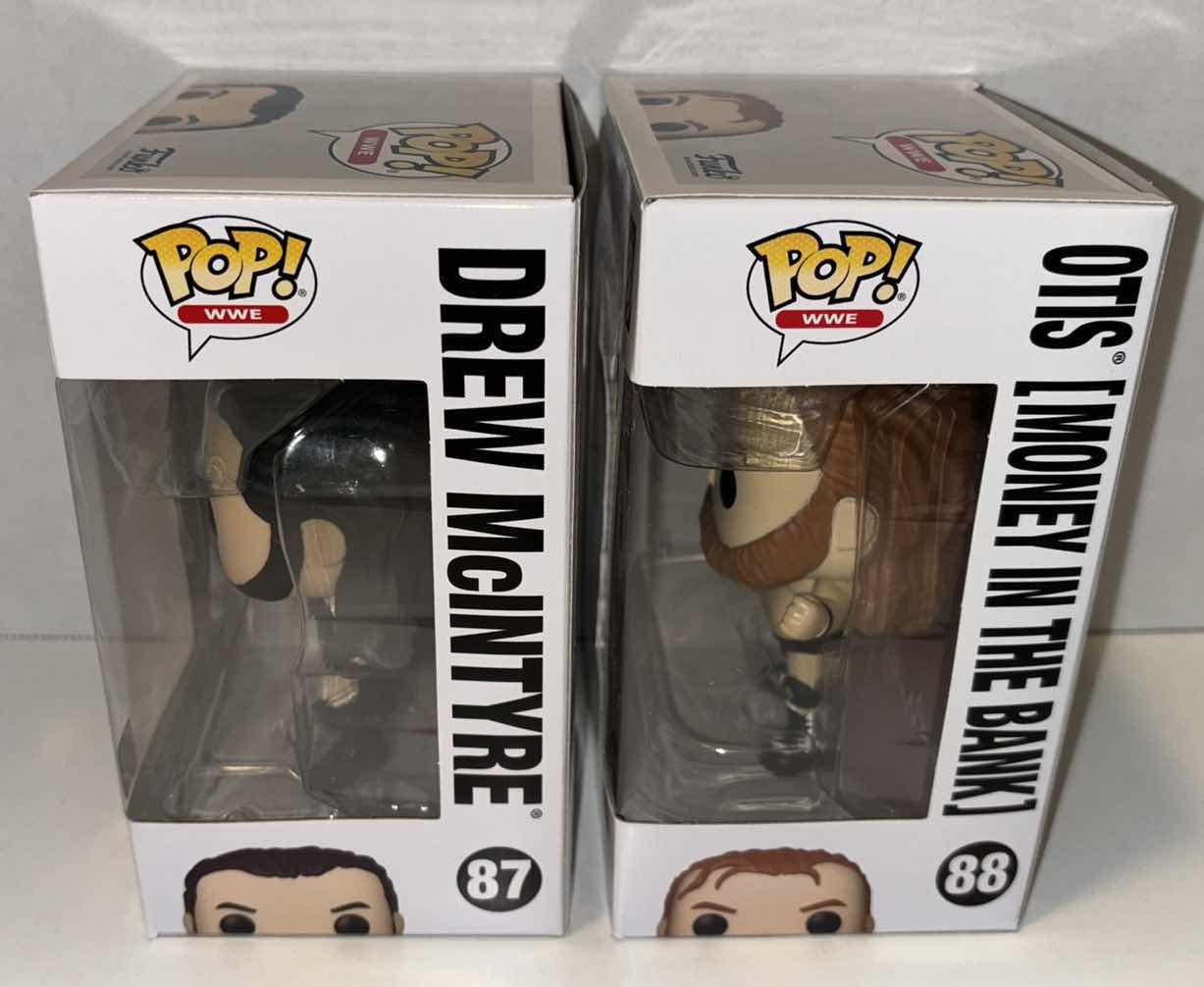 Photo 3 of NEW FUNKO POP! WWE VINYL FIGURE, 2-PACK #87 DREW MCINTYRE & #88 OTIS (MONEY IN THE BANK)