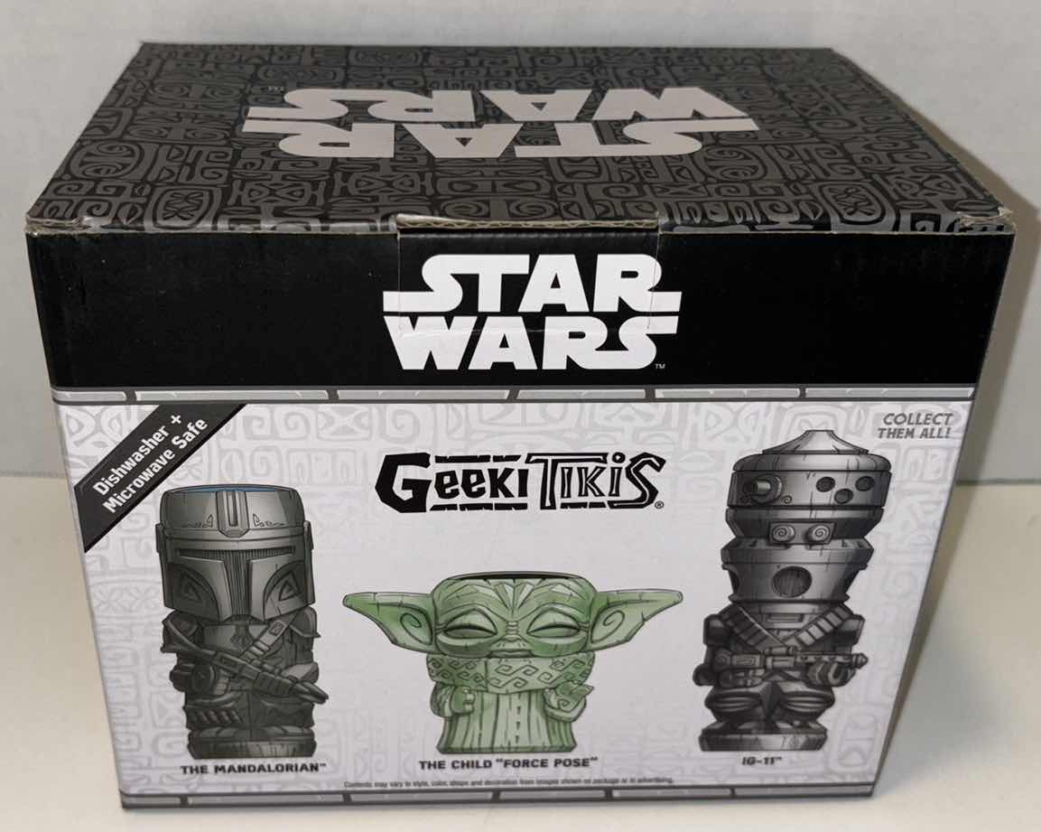 Photo 3 of NEW GEEKI TIKIS MANDALORIAN THE CHILD FORCE POSE 16 OZ CERAMIC TIKI MUG