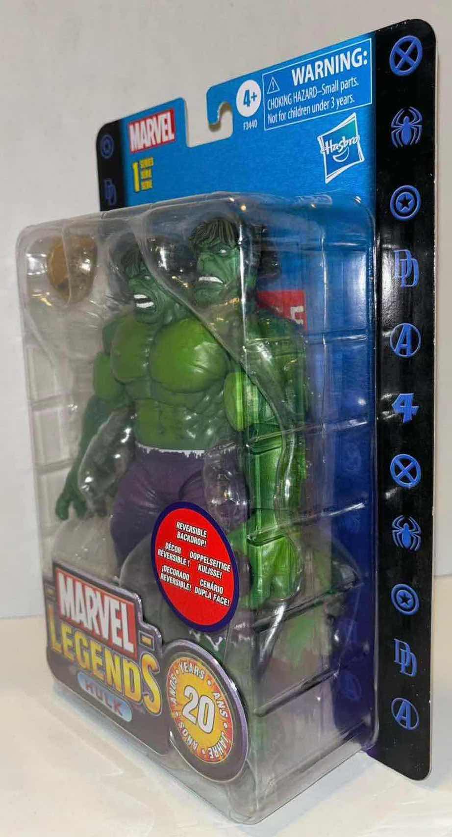 Photo 3 of NEW HASBRO MARVEL LEGENDS 20 YEAR ANNIVERSARY SERIES 1 “HULK” ACTION FIGURE & ACCESSORIES