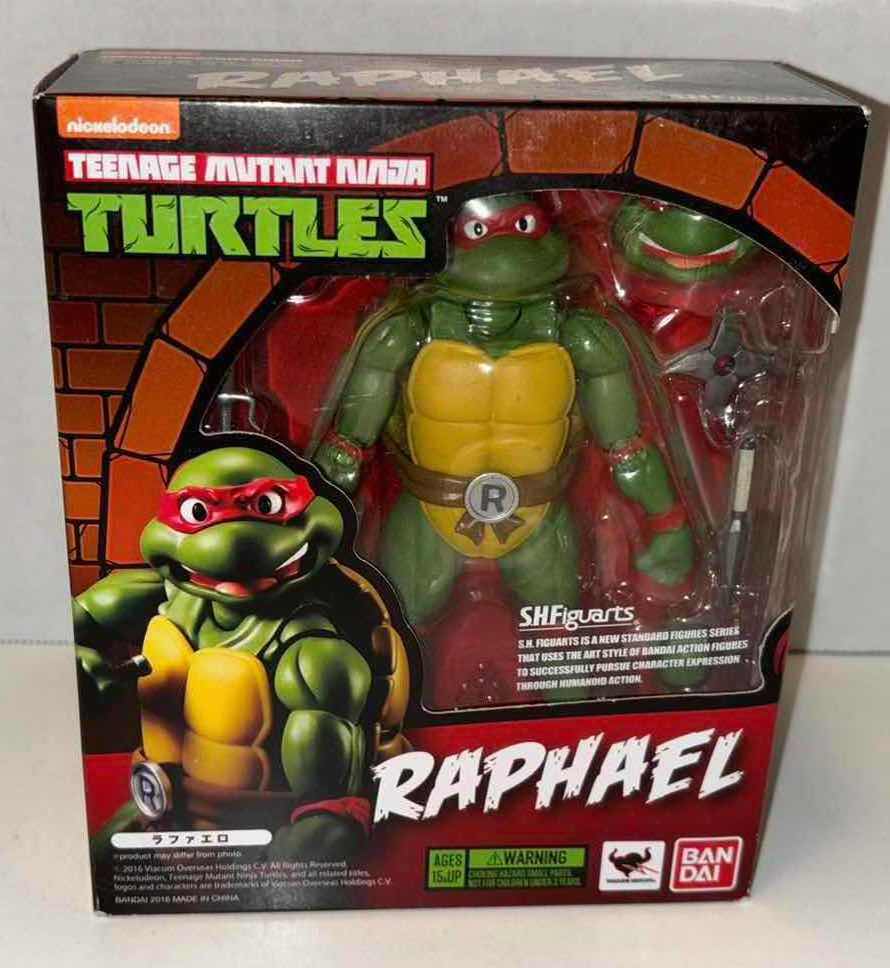 Photo 1 of NEW BANDAI TAMASHII NATIONS S.H. FIGUARTS 2016 TEENAGE MUTANT NINJA TURTLES “RAPHAEL” ACTION FIGURE & ACCESSORIES