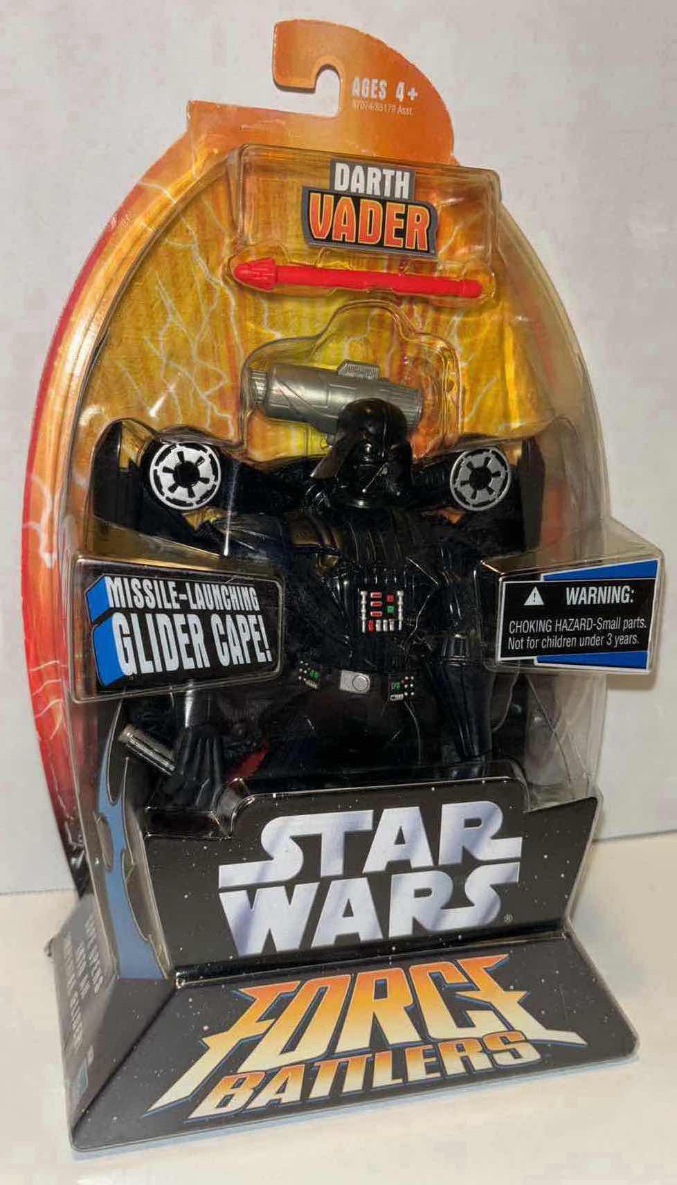 Photo 1 of NEW HASBRO 2005 STAR WARS FORCE BATTLERS “DARTH VADER” ACTION FIGURE WITH MISSILE-LAUNCHING GLIDER CAPE