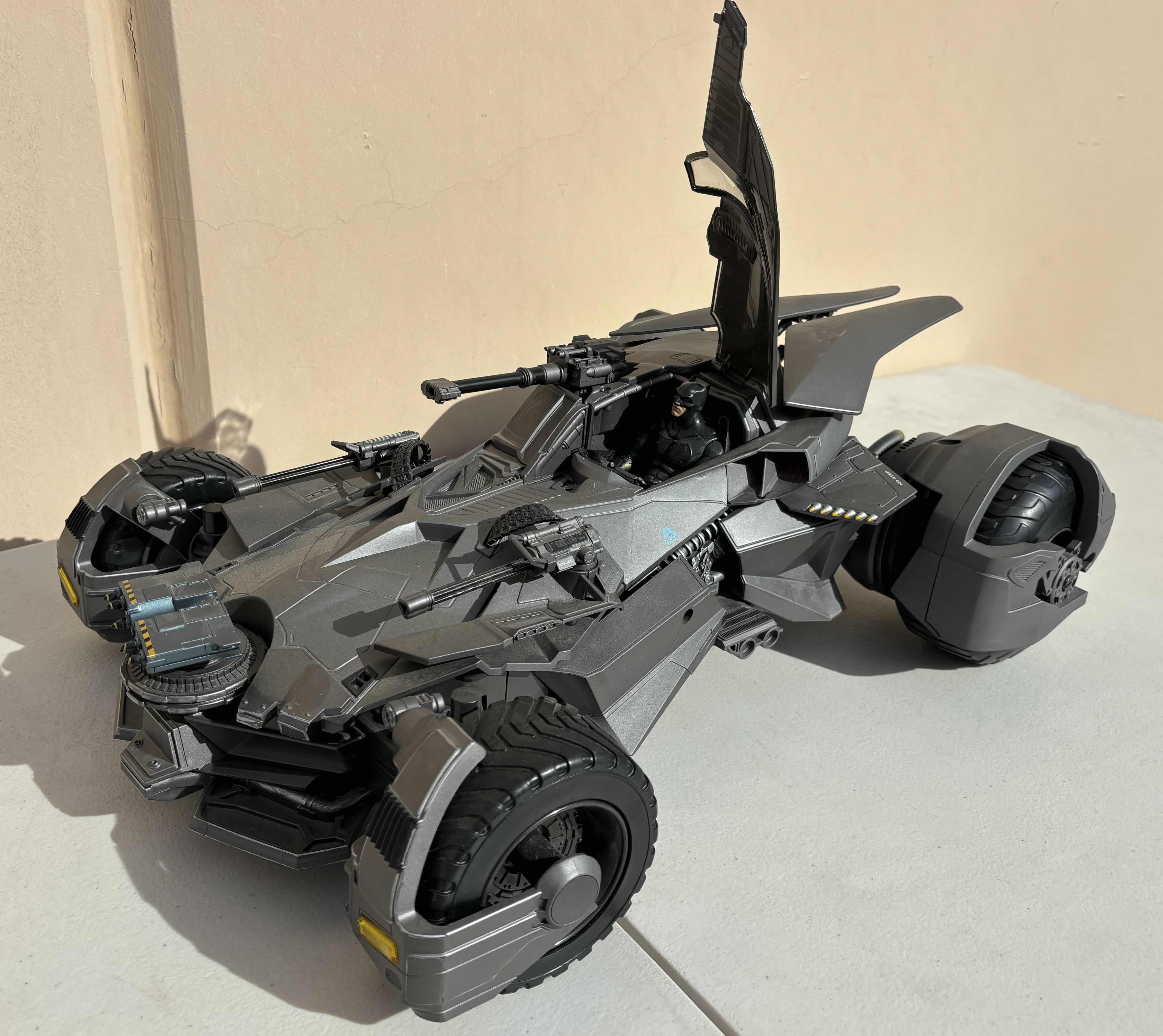 Photo 5 of 2017 JUSTICE LEAGUE ULTIMATE BATMOBILE VEHICLE & 6” BATMAN FIGURE, INTERACTIVE CONTROL W SMART PHONE APP & DRIVERS POV CAMERA IN COCKPIT, AUTHENTIC ENGINE SOUNDS & SMOKE RELEASES FROM EXHAUST PIPE, 4 ARMORED WHEELS ROLL & MISSILES MOVE ON HOOD, “JUMP MODE