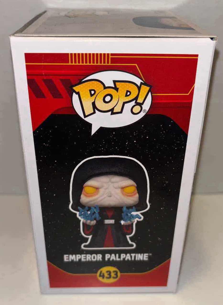 Photo 3 of NEW FUNKO POP! STAR WARS VINYL BOBBLE-HEAD FIGURE, #433 EMPEROR PALPATINE